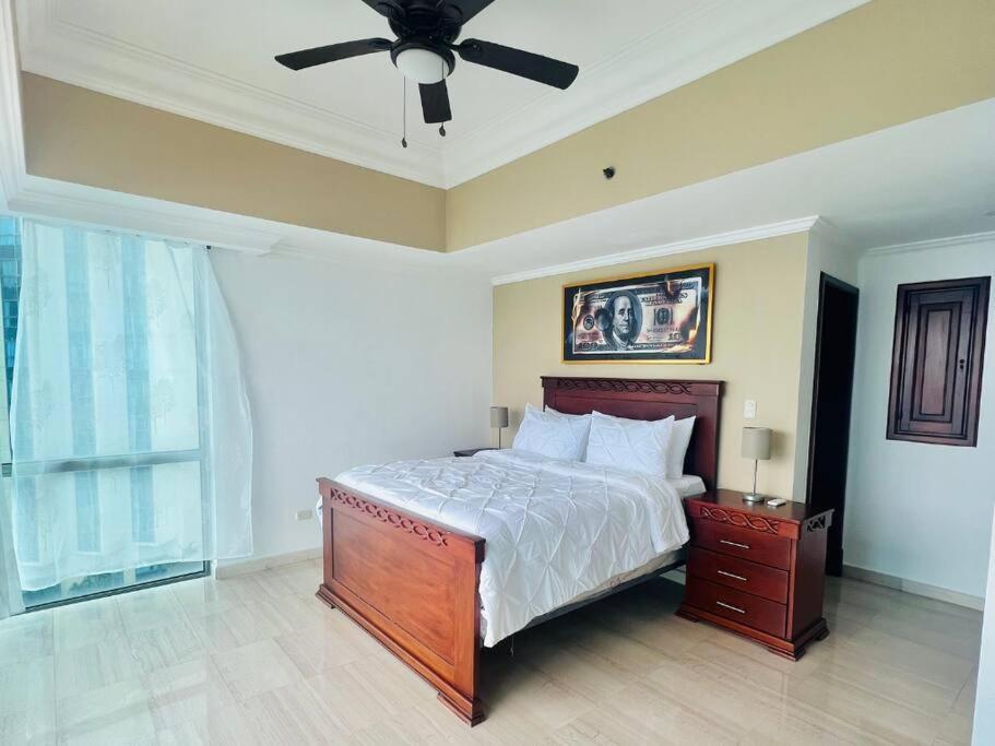 Beach Front Penthouse In Exclusive Tower 산토도밍고 외부 사진