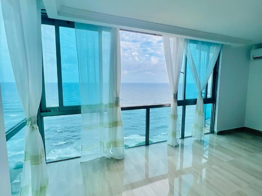 Beach Front Penthouse In Exclusive Tower 산토도밍고 외부 사진